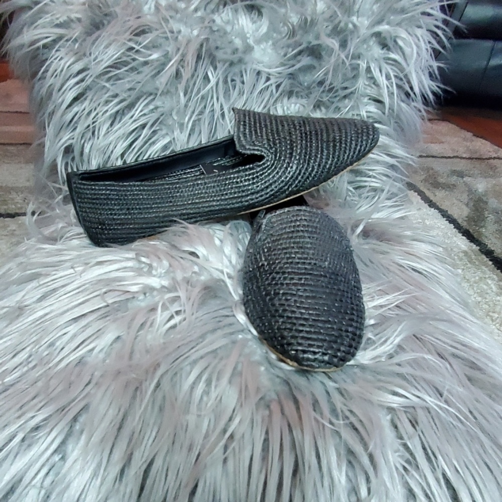 Zara Womens Flats Size 7.5